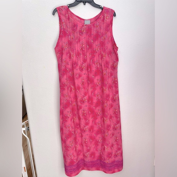 Dresses & Skirts - Vintage 90’s sleeveless maxi pink floral dress with tie size 14